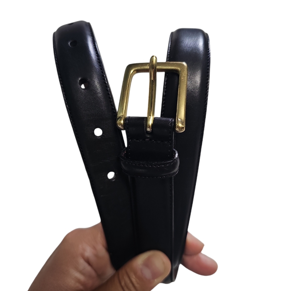 Roundtree & Yorke black glove leather belt